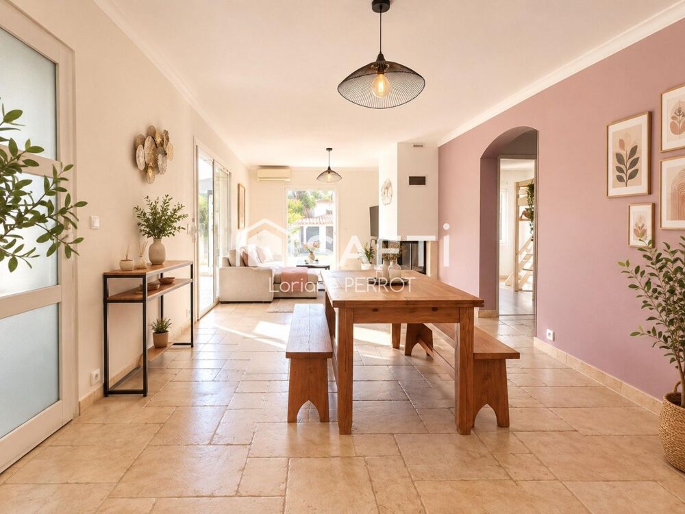 Vente Maison Varage – Plage à pied, villa avec piscine Saint-mitre-les-remparts