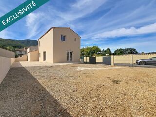 Vente Maison Une villa neuve de 105 m² avec grand espace de vie, trois chambres et garage. Le bousquet-d'orb