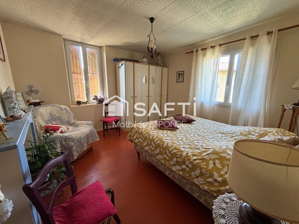 Maison de campagne avec dépendances