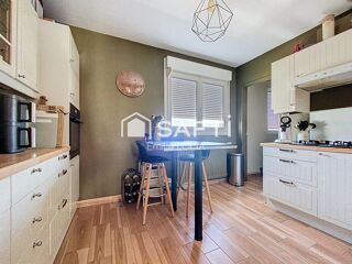  Appartement � vendre 3 pi�ces 77 m�