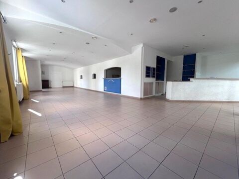   MUR COMMERCIAUX OU HABITATION 145M2 