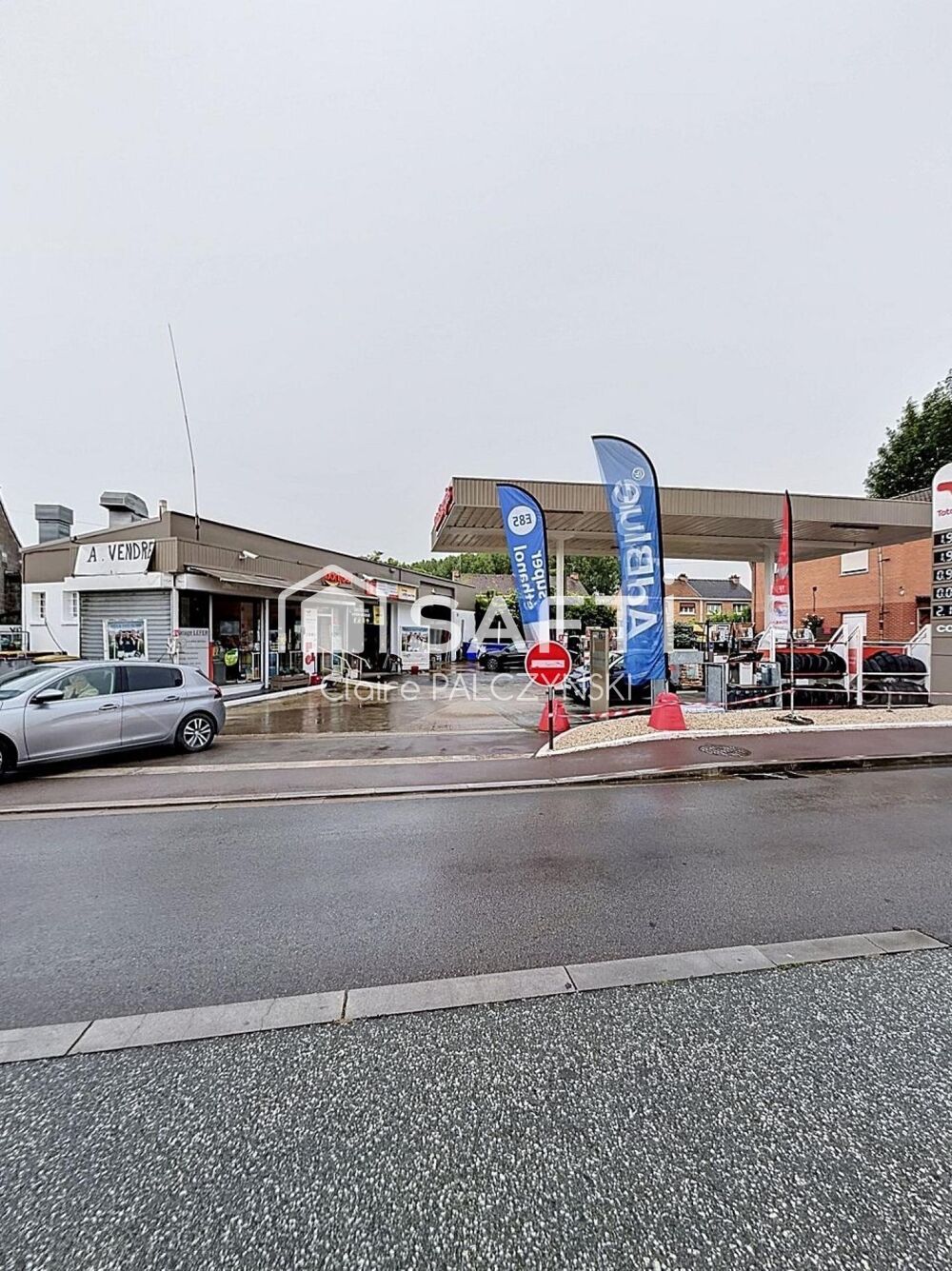   OPPORTUNITÉ RARE : FONDS DE COMMERCE + MURS COMMERCIAUX + STATION-SERVICE + HABITATION 