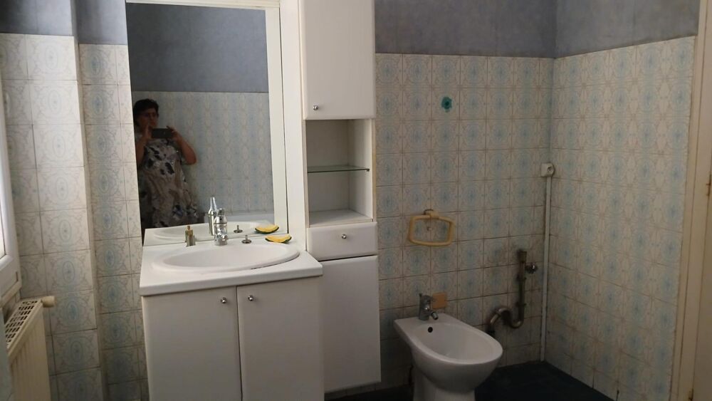 Vente Maison Maison de ville avec jardin et vaste espace aménageable. Piegut-pluviers