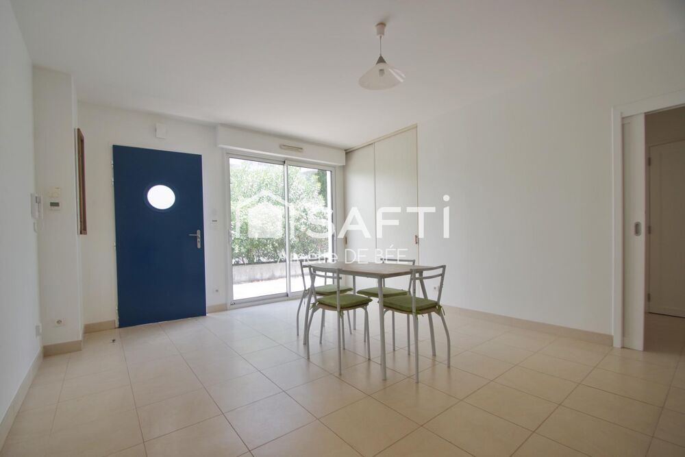 Vente Appartement Appart type 2 avec terrasse proche centre ville La rochelle