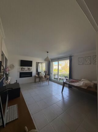  Appartement  vendre 4 pices 77 m