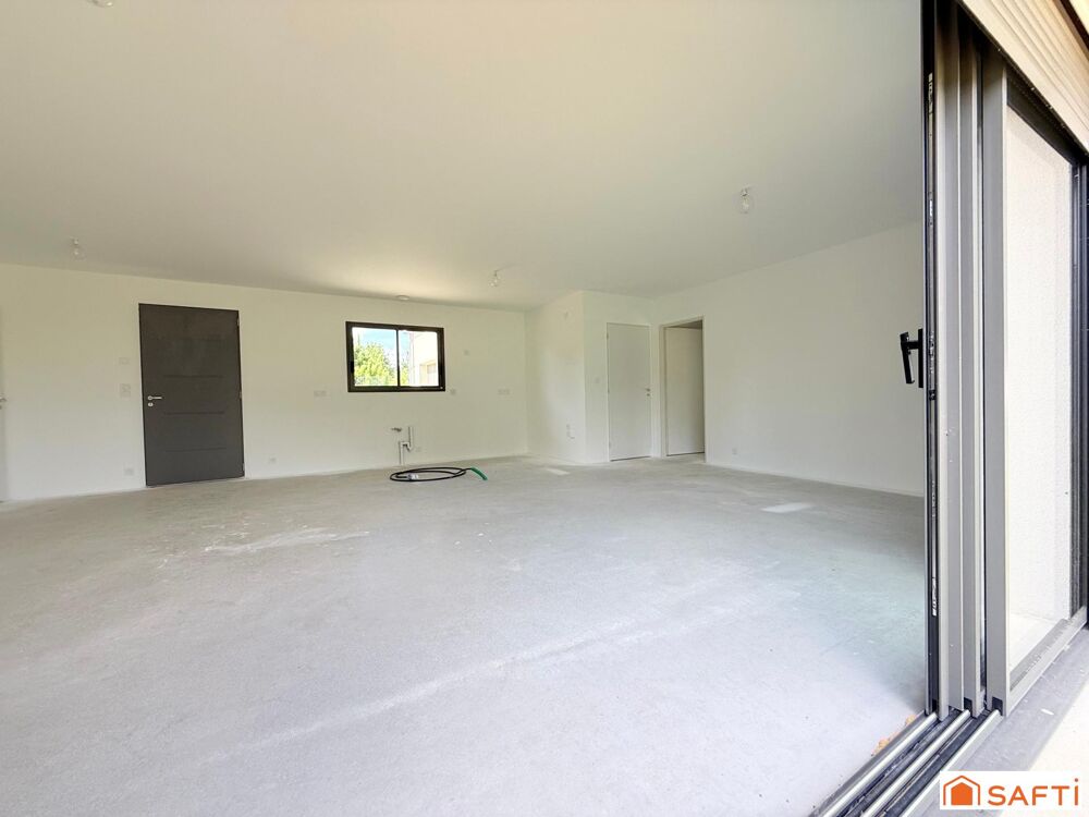 Vente Maison Maison plain pied 2025 sur terrain de 1650m2 Neuille-pont-pierre