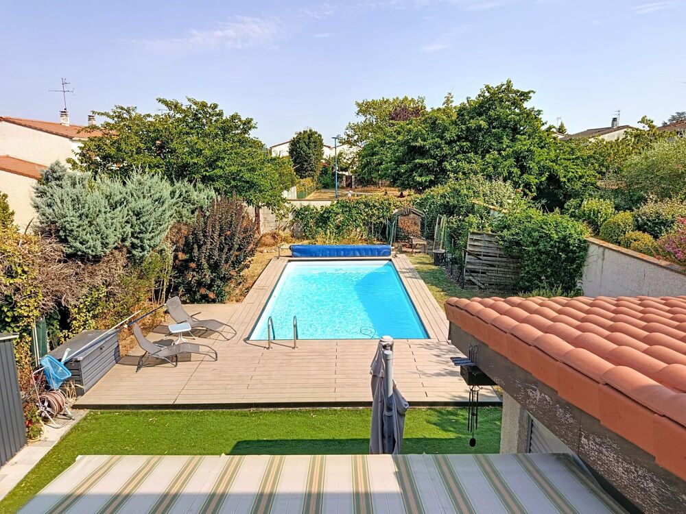 Vente Maison jolie maison familiale T5 piscine cœur de village Castelginest