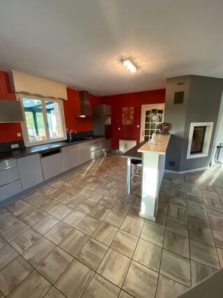  Maison  vendre 7 pices 195 m