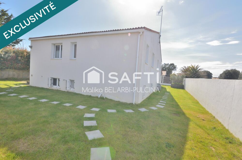 Ensemble immobilier - Deux maisons, fort potentiel aux Sables