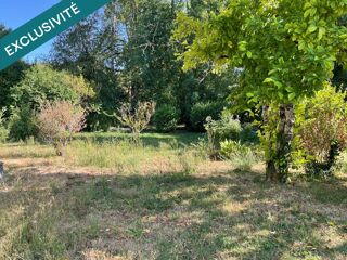  Terrain à vendre 885 m²