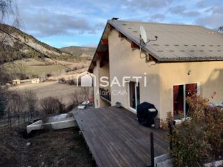 Vente Maison Maison de 217m2 sur 2 niveaux avec garage, parking sur 849m2 de terrain Selonnet