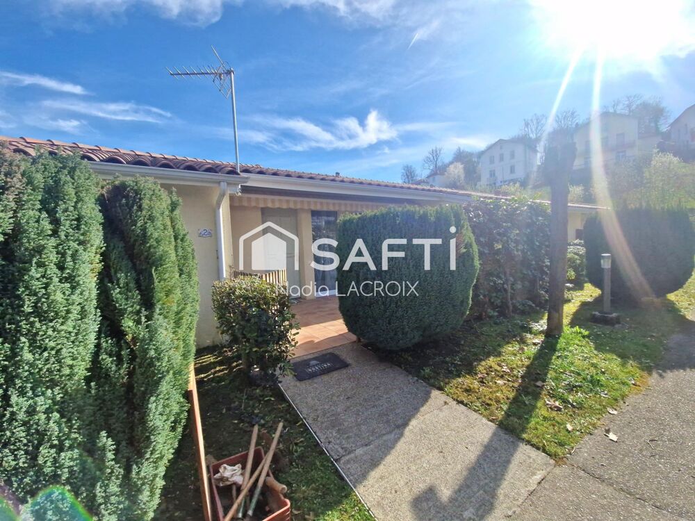 Maison T3, 81 m² + 5 m² de cellier, dans résidence sécurisée, piscine et club house.