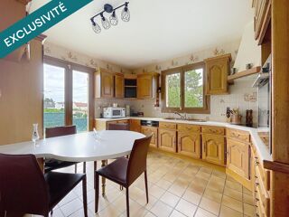  Maison � vendre 6 pi�ces 206 m�