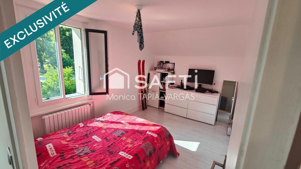 � vendre  Maison Divonne-les-Bains (01220)