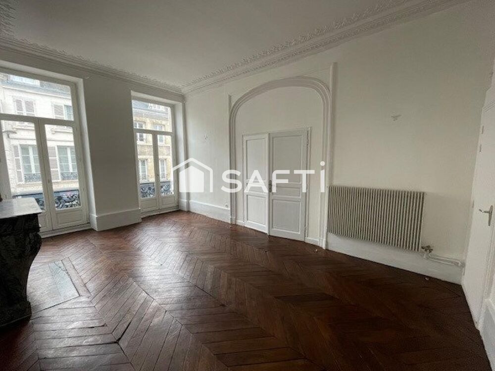 Orléans hyper centre, appartement 129 m2 à rénover