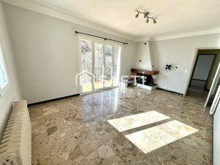  Appartement à louer 4 pièces 96 m²