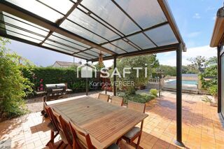  Maison  vendre 6 pices 166 m