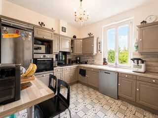  Maison � vendre 9 pi�ces 164 m�