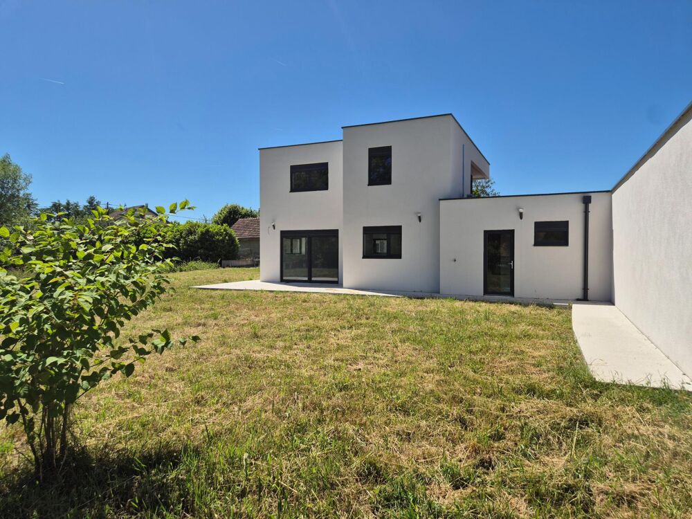 Vente Maison Maison Contemporaine – 135 m² – Terrain de 10.33a Rougegoutte