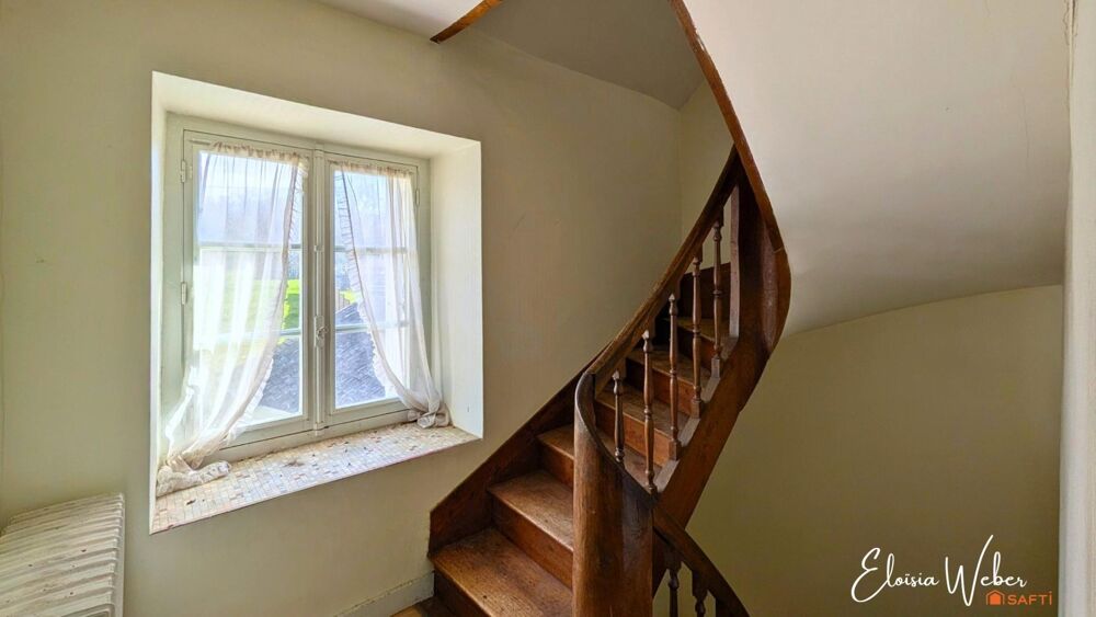 Vente Maison Fort potentiel pour une rénovation sur mesure. Jarze villages