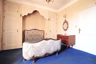  Maison � vendre 9 pi�ces 215 m�