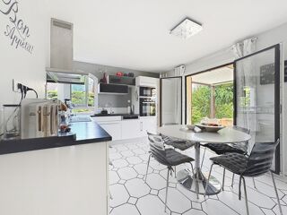  Maison � vendre 10 pi�ces 172 m�