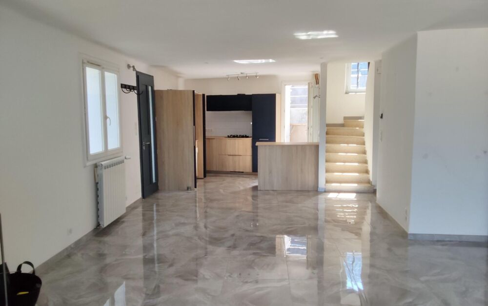 Vente Maison CARCÈS – MAISON DE VILLAGE T4 Carces