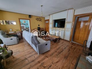  Maison  vendre 11 pices 275 m