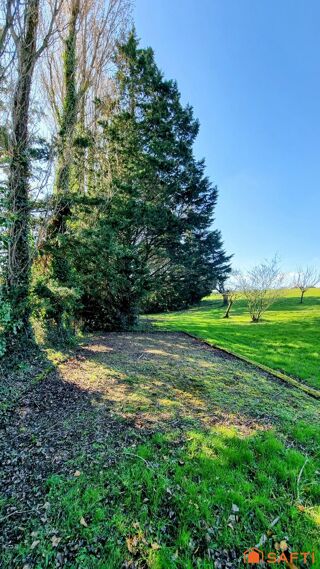  Maison  vendre 10 pices 261 m