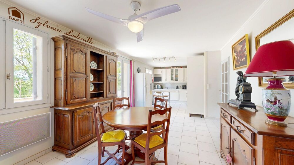 Vente Maison Plain-pied avec piscine, terrain arboré et grand garage Saint-cyprien