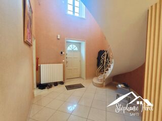  Maison à vendre 6 pièces 215 m²