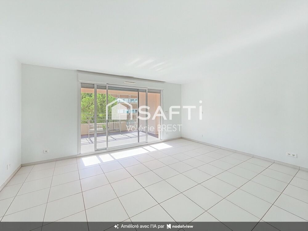 Vente Appartement 13008-Type 3 traversant  de 65m2 - Calme-Terrasse. Marseille 8