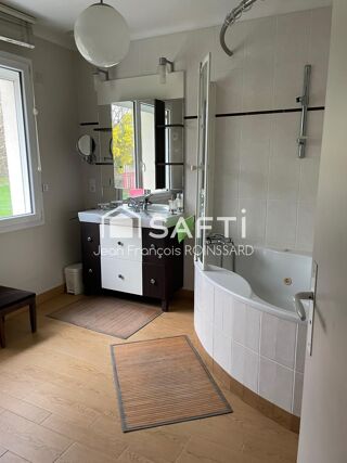  Maison � vendre 9 pi�ces 178 m�