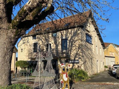 Ensemble immobilier d'une surface de 490 m&sup2; 252000 12260 Villeneuve