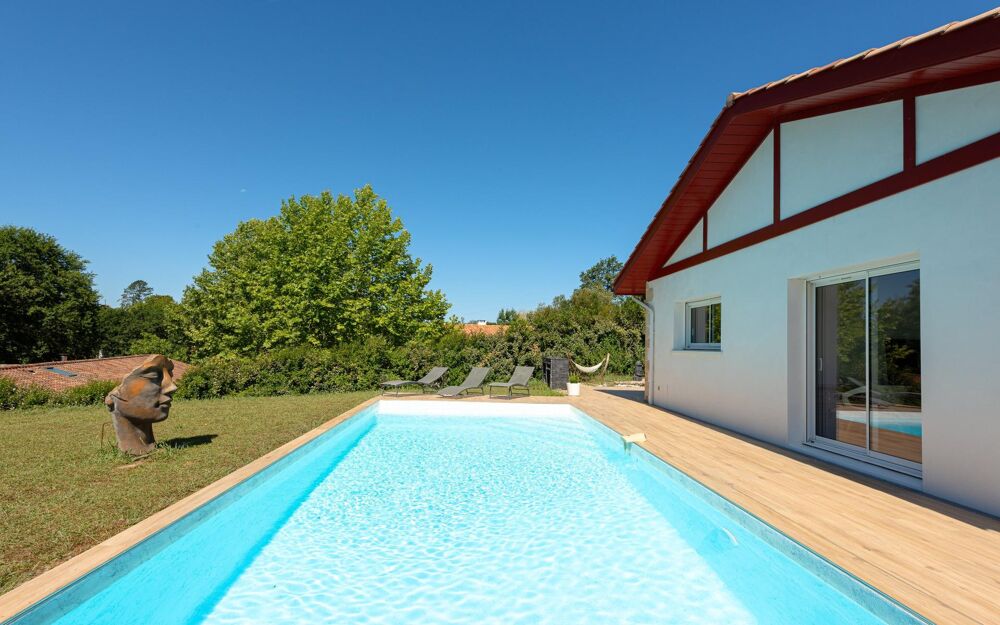 Villa T7 avec un appartement indépendant