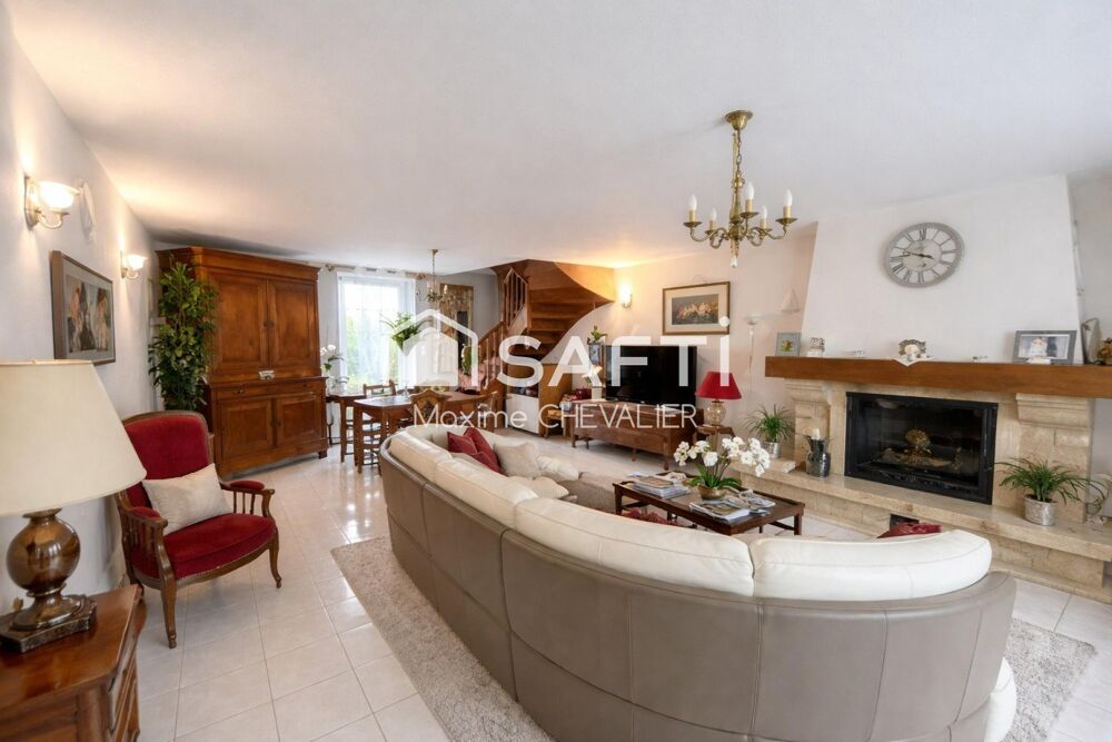 Vente Maison Maison 6 pièces - 234m² Chassignolles