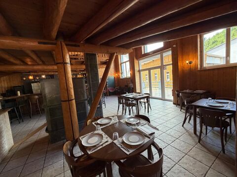   Ancien restaurant entièrement équipé. 