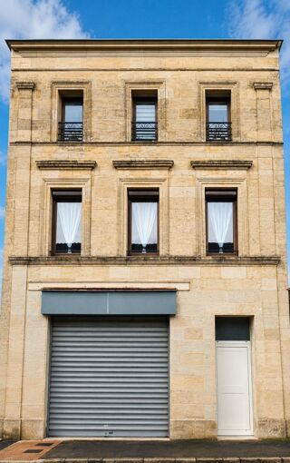 Immeuble à vendre 200 m²