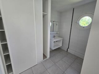  Appartement à louer 4 pièces 93 m² Schoelcher