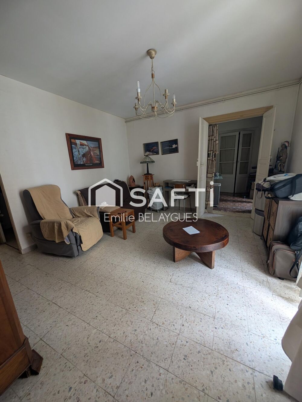 Aniane : maison de village, 3 logements, haut potentiel