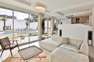  Maison à vendre 7 pièces 180 m²