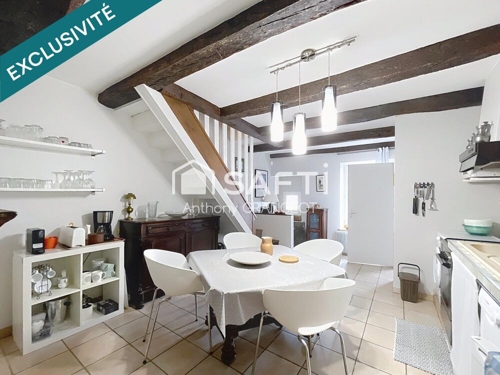À vendre  Maison de village,170M² AVEC JARDIN Jussey