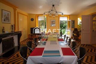  Maison à vendre 15 + pièces 387 m²