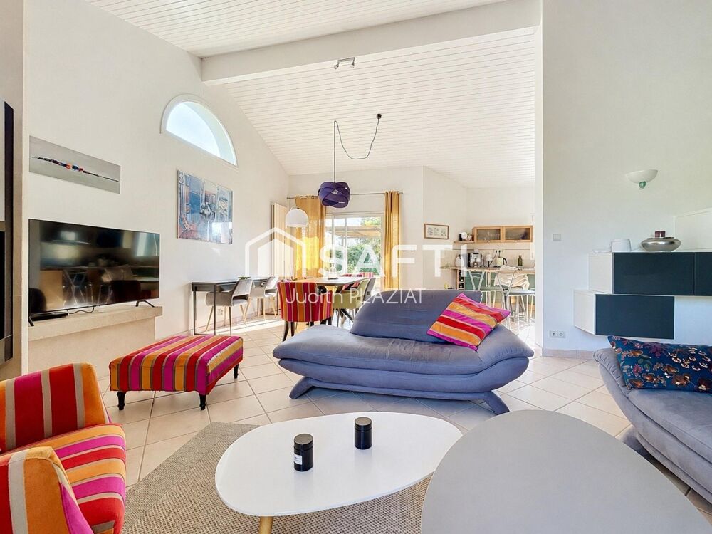 Vente Maison Maison de 158m2 à 2min de Créon. Sadirac