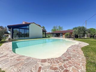  Maison � vendre 6 pi�ces 175 m�