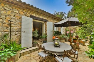  Maison  vendre 10 pices 400 m