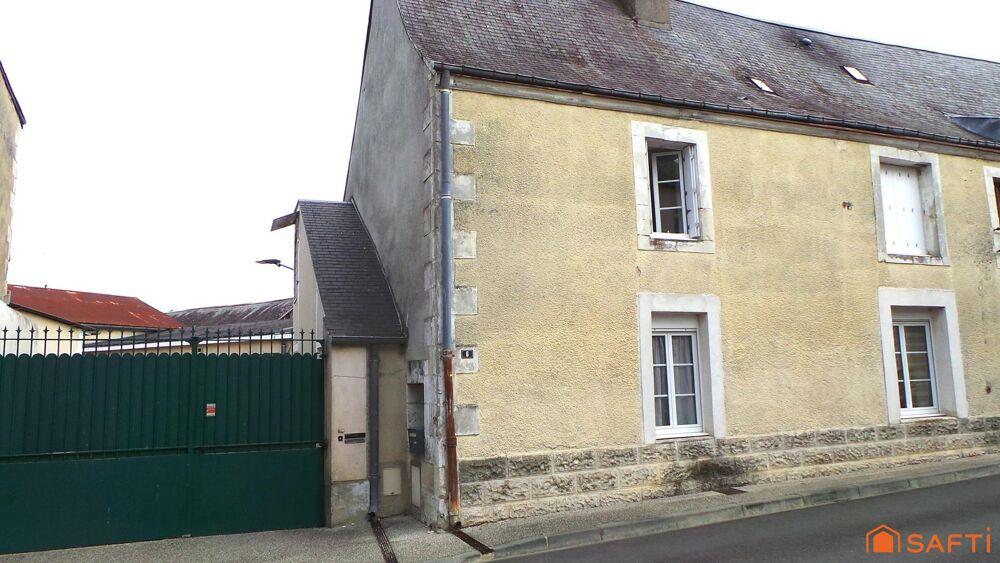 Vente Maison Centre Ville proximité commerces maison familiale avec atelier et dépendances Chateau-la-valliere