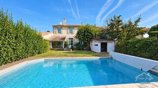 Vente Maison Blanquefort centre maison en pierre avec piscine Blanquefort