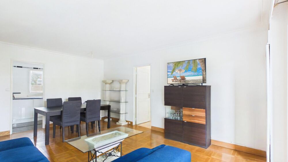 Quartier Le Plateau, T5 avec balcon en parfait état