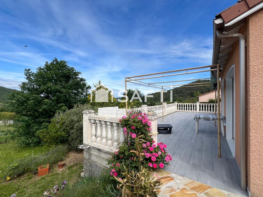 Vente Maison Villa plain-pied avec terrasse et garage. Issoire